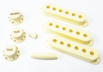 Fender Pure Vintage '60s Stratocaster� Accessory Kit
