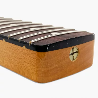 Allparts �Licensed by Fender�� Strat RW Neck SRNF-C Nitro